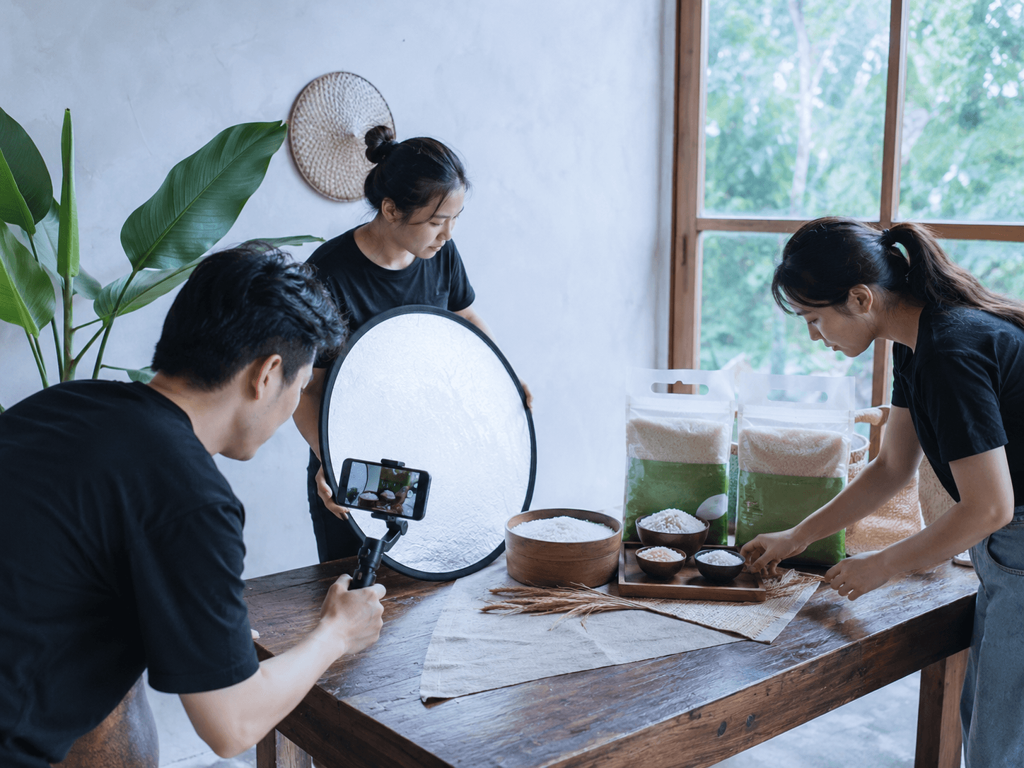 Nâng chất lượng hình ảnh & video doanh nghiệp